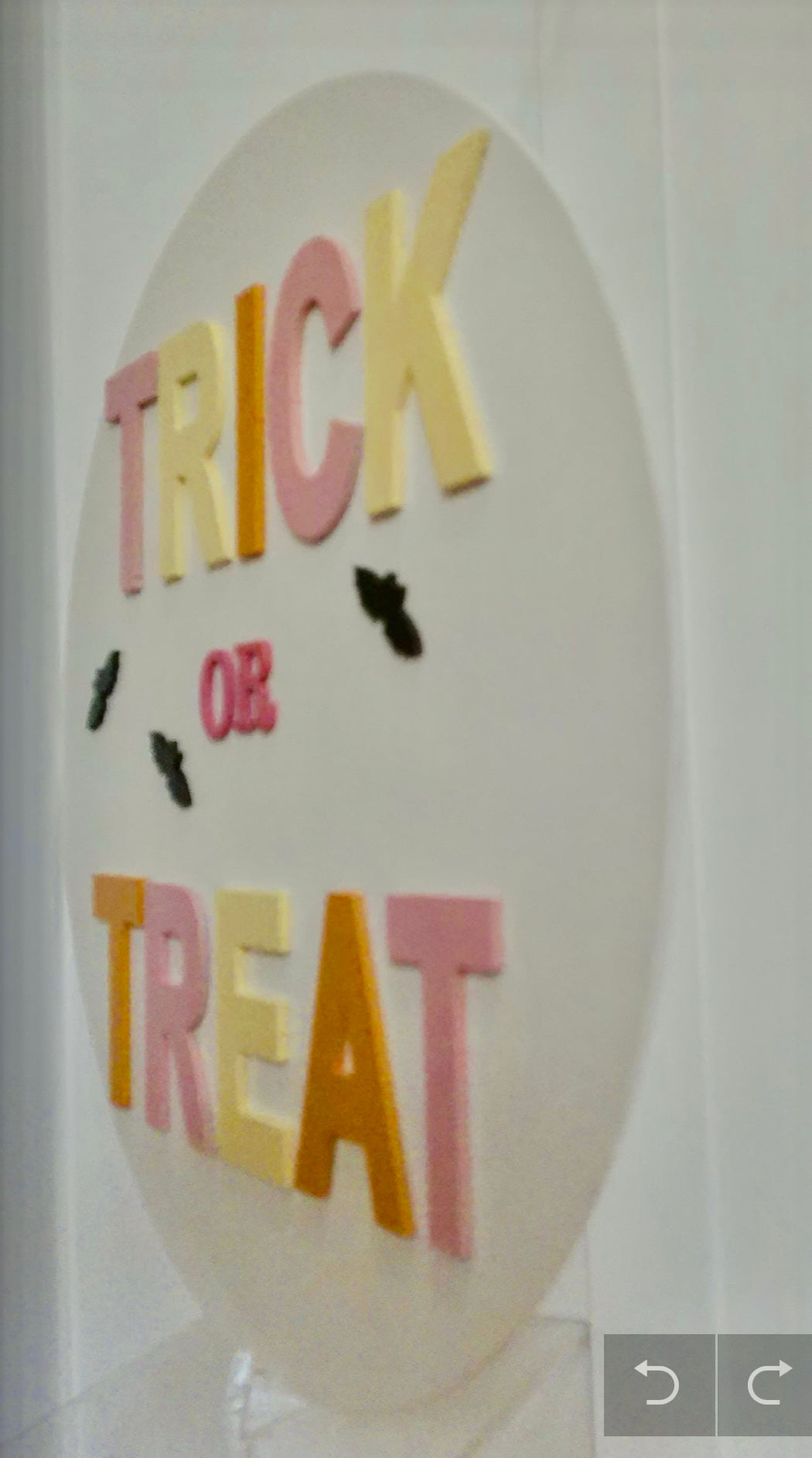 Large Round Trick or Treat Sign